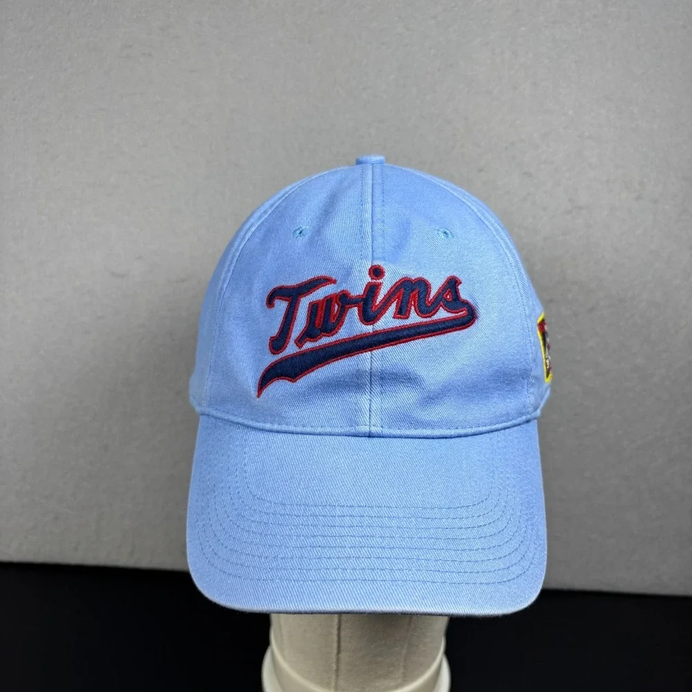 Vintage Minnesota Twins MLB Nike Light Blue Script Cooperstown Baseball Cap Hat
